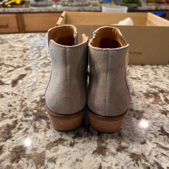 Frye Caden Bootie Women’s 7 - Picture 4 of 6